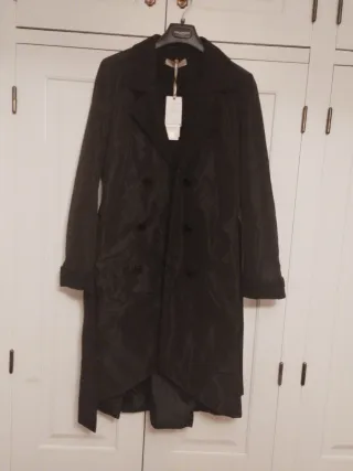 Gabardina Rinascimento Negra Sin Usar Talla L