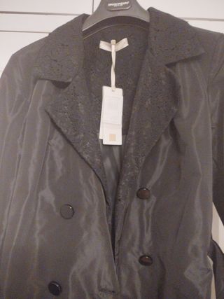 Gabardina Rinascimento Negra Sin Usar Talla L