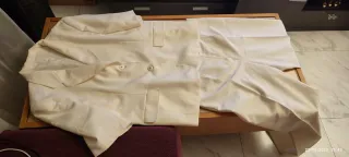 Conjunto mujer beige  Leé descripción