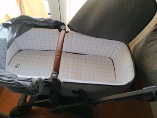 Passeggino grigio Jane Muum