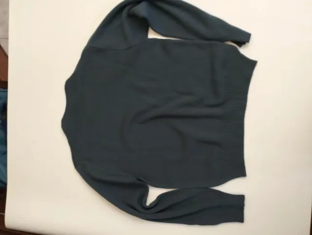 Maglione grigio girocollo