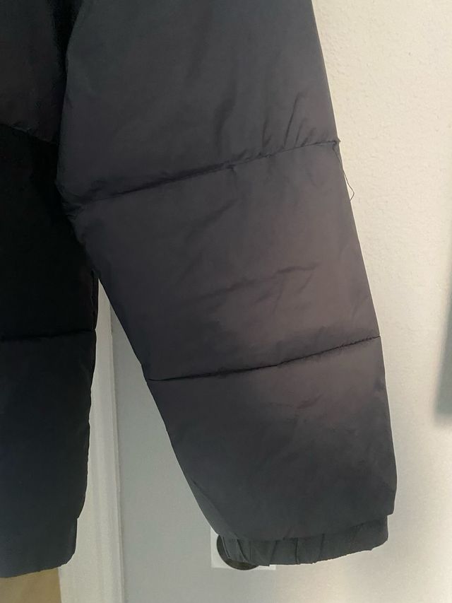 Chaqueta Quiksilver gris y negra