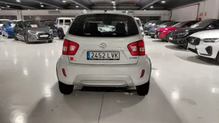 Suzuki Ignis Red&White