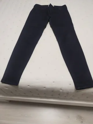 Pantalón azul marino