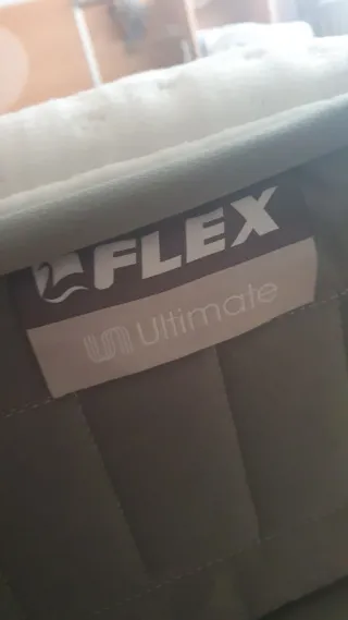 Colchón Flex en perfecto estado sin manchas con ga