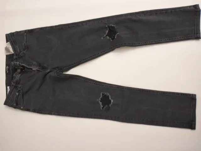 Jeans neri strappati