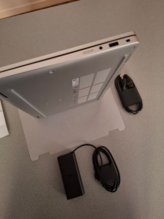 Notebook Dell Pro 13 Plus PB13250