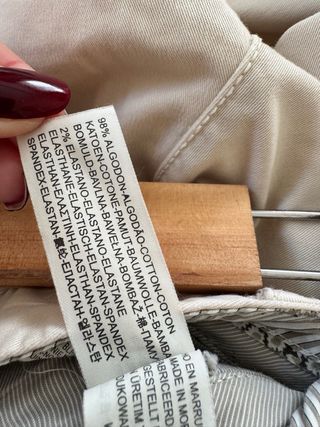 Pantalón Massimo Dutti recto beige