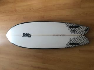 Tabla Surf DHD Mini Twin 30 litros