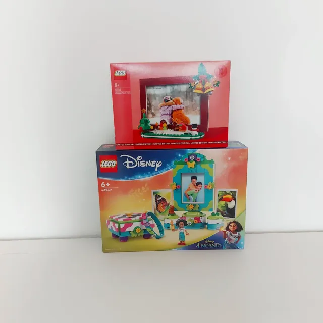 LEGO 43239 e 40702 Sigillati