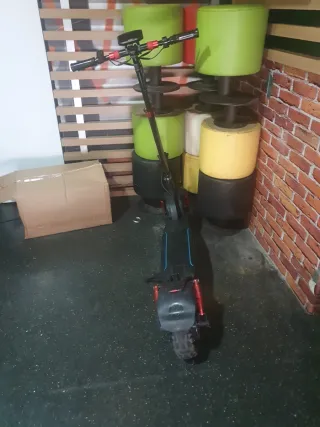 Patinete Eléctrico Negro