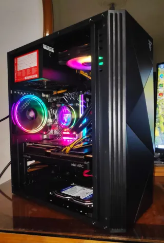 PC I7 12700K, 16GB, INTEL ARC 16GB.