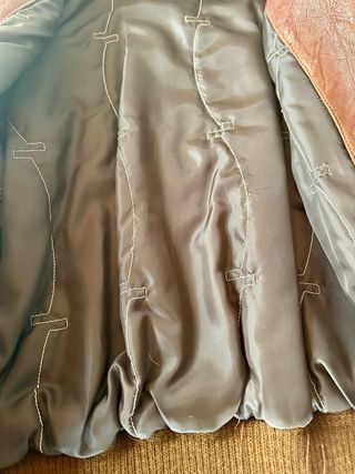 Cazadora Piel Marrón con Capucha