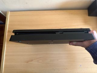 Ps4 Slim 1TB Negra