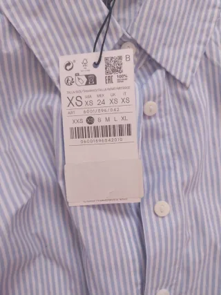 Camisa Stradivarius Rayas Azules y Blancas