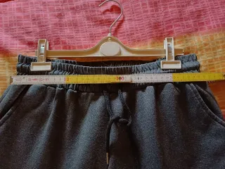 Pantaloni felpati grigi