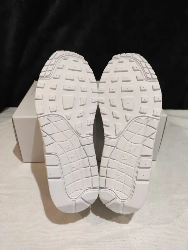 T. 40,5 Zapatillas Nike Air Max 1 nby