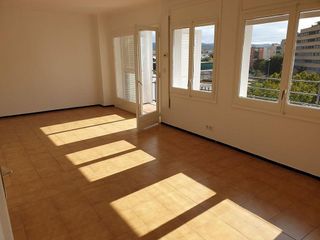 Edificio en venta en Santa Eugènia en Girona