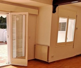 Edificio en venta en Santa Eugènia en Girona