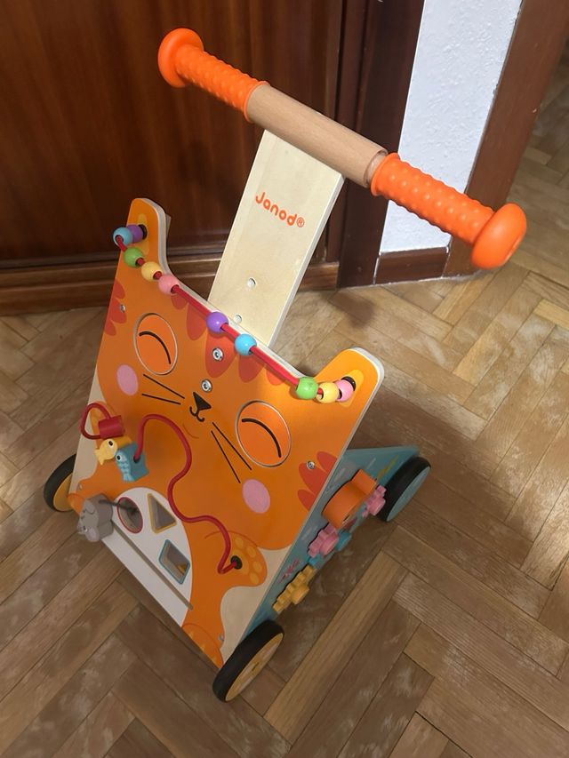 Andador Janod Gato con Actividades