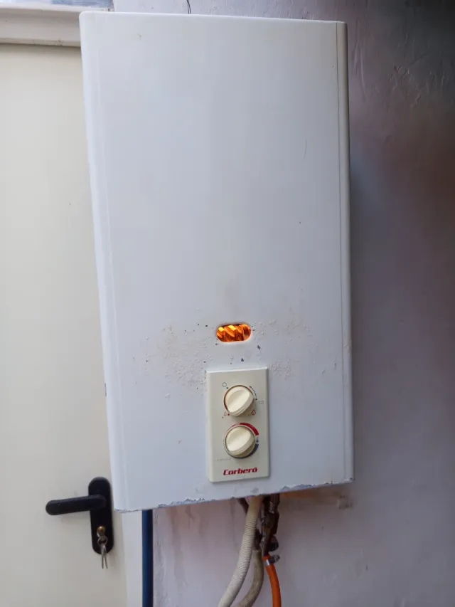 Calentador Corbero 11 litros