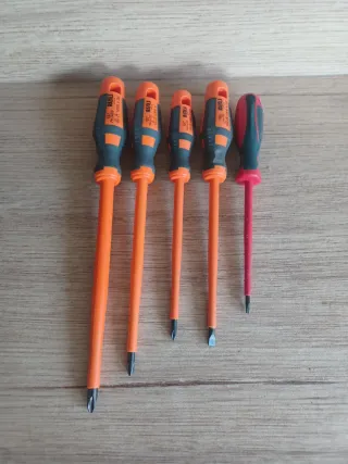 Juego 5 Destornilladores Electricista VDE