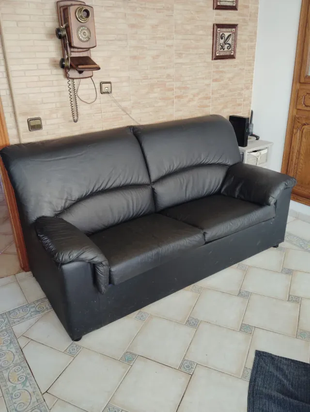 Sofá 2 plazas polipiel negro