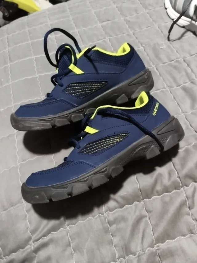 Zapatillas senderismo Quechua MH100 niño