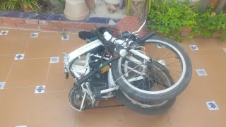 Bicicleta eléctrica plegable blanca ,wateria,nueva