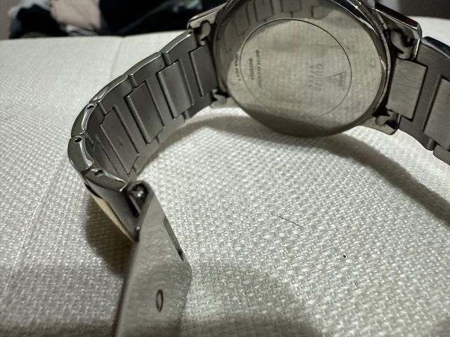 Orologio Guess in oro e argento