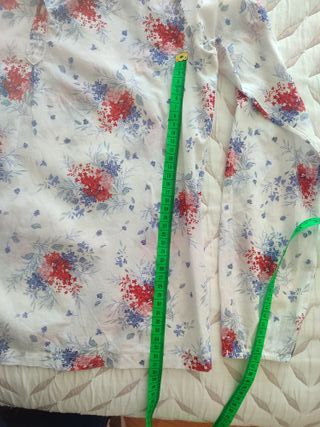Blusa niña floral 10 años aproximadamente 
