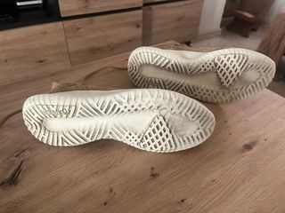 Zapatillas Adidas Tubular Shadow Beige/Oro