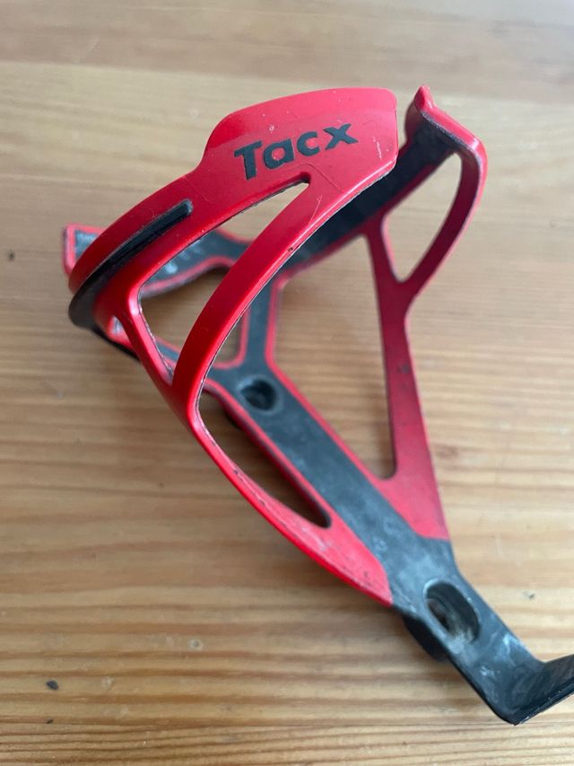 Porta bidones Tacx rojo