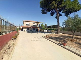 Chalet en venta en Monóvar/Monòver