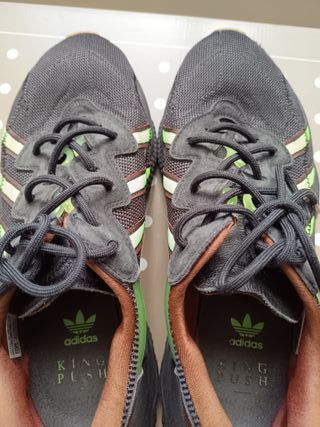 Zapatillas Adidas Negras y Verdes