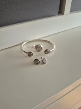 Conjunto Pandora Plata Anillo pulsera y pendoentes