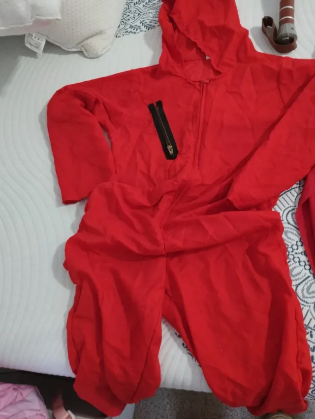 Disfraz Casa de Papel Rojo sin mascara.