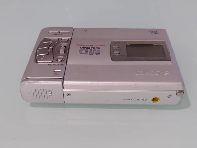 Sony MiniDisc MZ-R50 Argento
