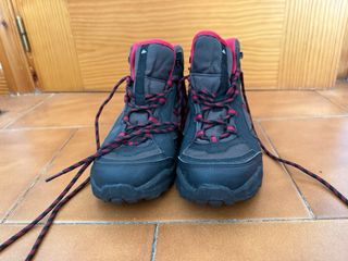 Botas de montaña Quechua