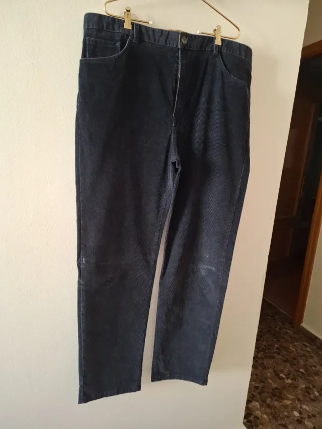 Pantalón pana azul marino