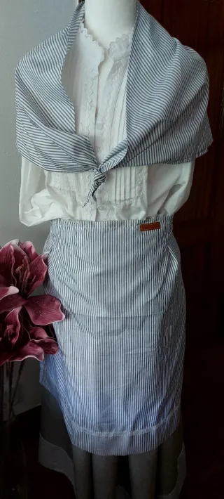 Traje de casera rayas 96cm largo