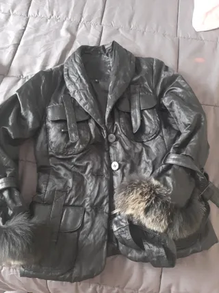 Giacca donna nera con pelliccia