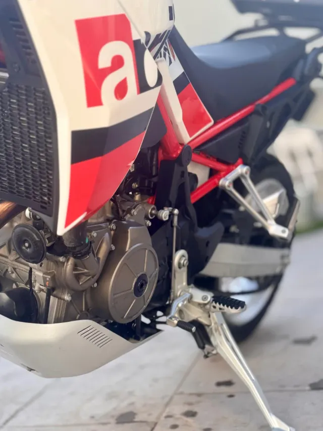 Aprilia Tuareg 660 Dakar Podium