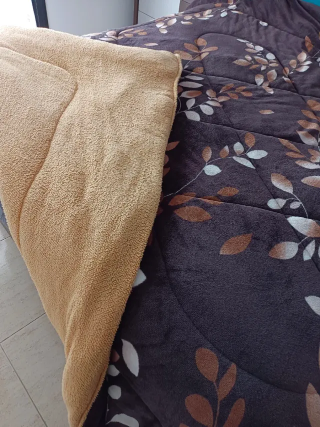 Edredón borrego beige y marrón