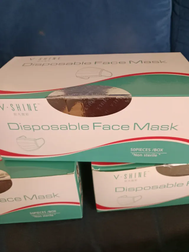 Cajas de mascarillas V SHINE