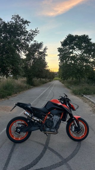 KTM Duke 890 L 115cv 2021 LIMITADA EN PAPELES
