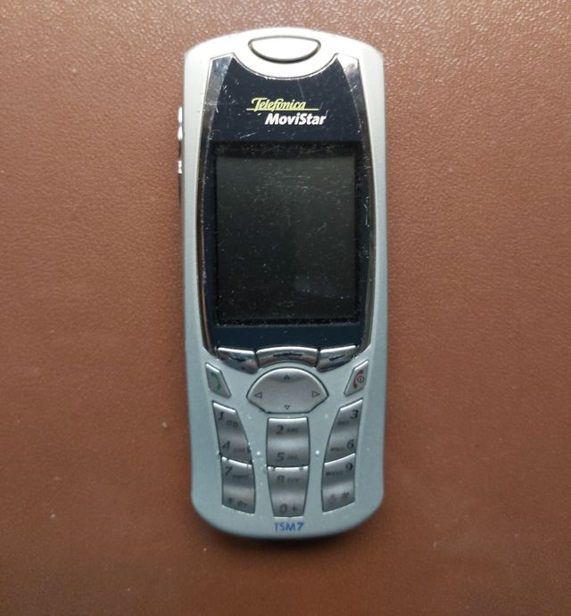 Teléfono Movistar TMS7 (año 2.004)