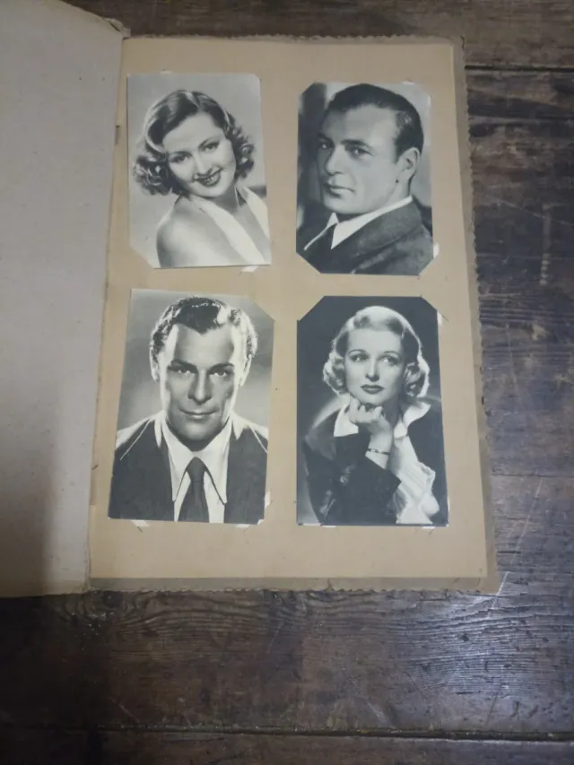 Antiguo Álbum Artistas Cinematográficos