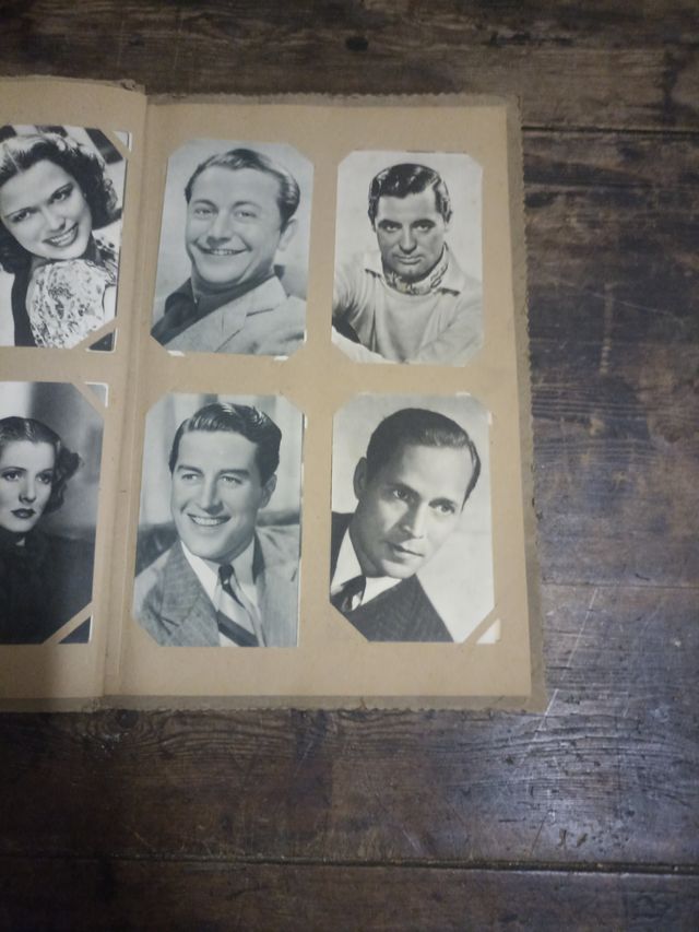 Antiguo Álbum Artistas Cinematográficos