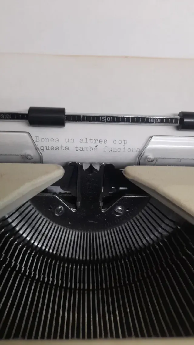 Máquinas de escribir antiguas, 3 modelos